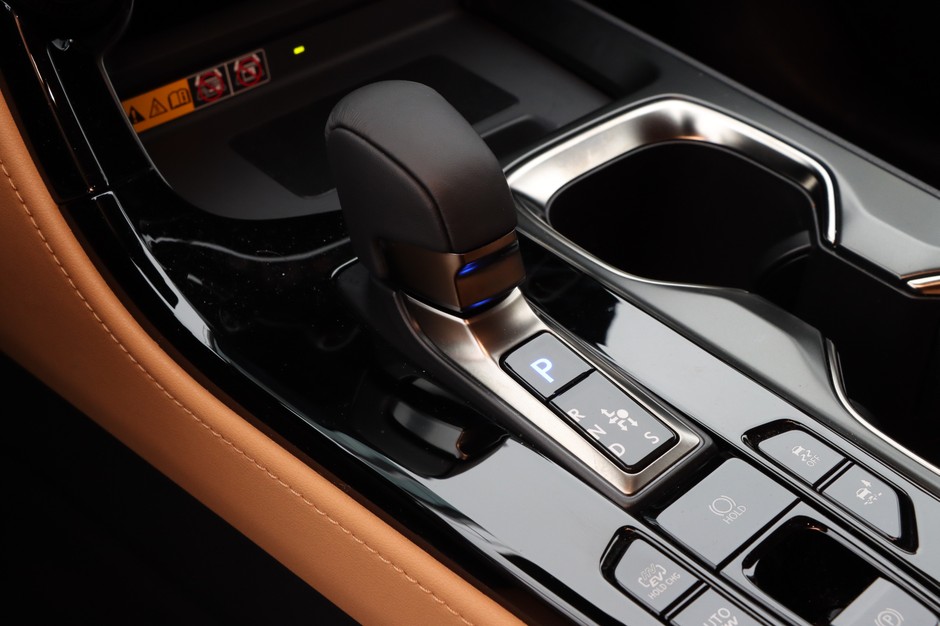Lexus NX 450h+