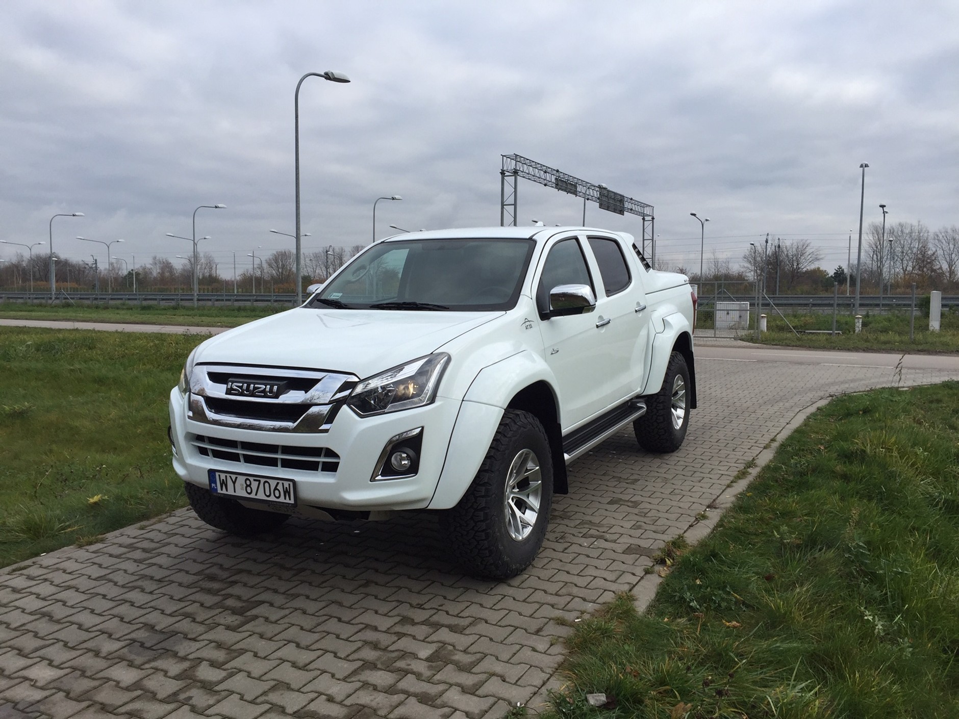 Isuzu D-Max Arctic Truck 1.9 D automat