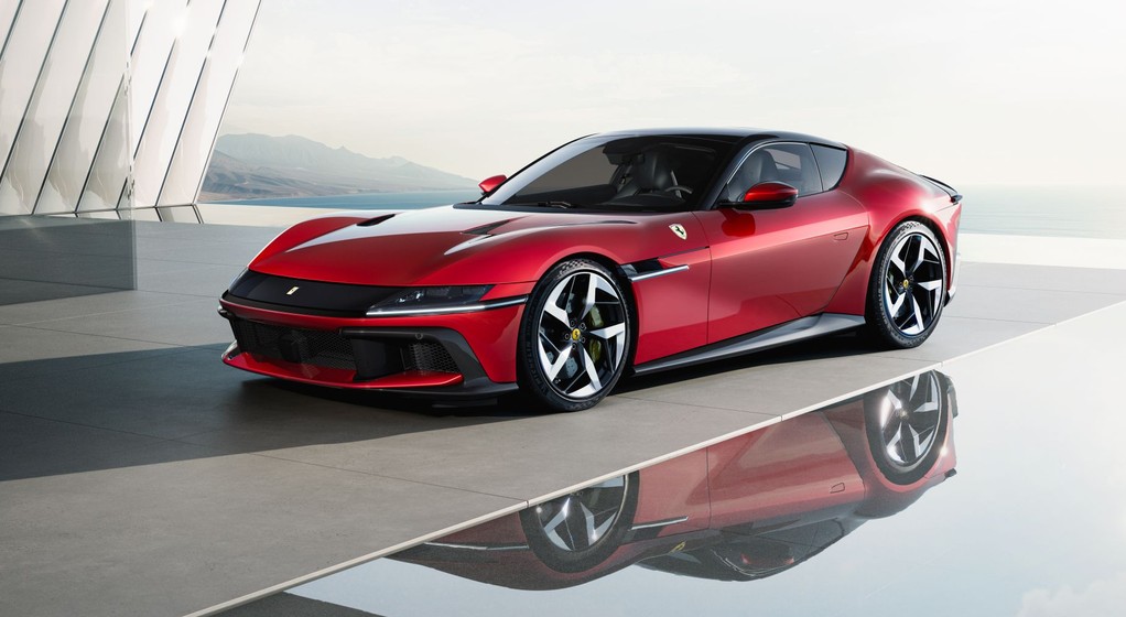 Ferrari 12Cilindri przedłuży żywot kultowego silnika V12
