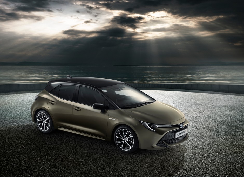 Toyota Auris Hybrid
