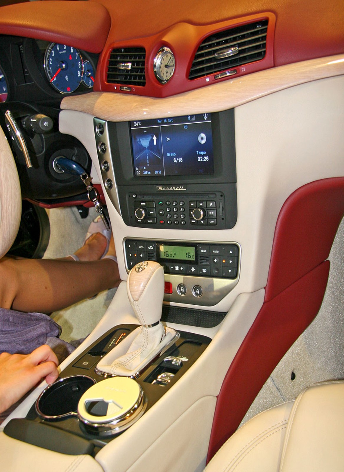 IAA Frankfurt 2009: Maserati GranCabrio czyli GranTurismo bez dachu