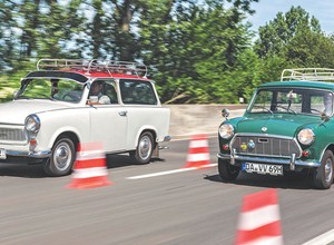 Trabant 601 Universal kontra Mini Traveller - dwusuw z NRD czy Mini-maluch?