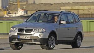 Audi Q5 kontra BMW X3: prestiżowe i z dużymi dieslami