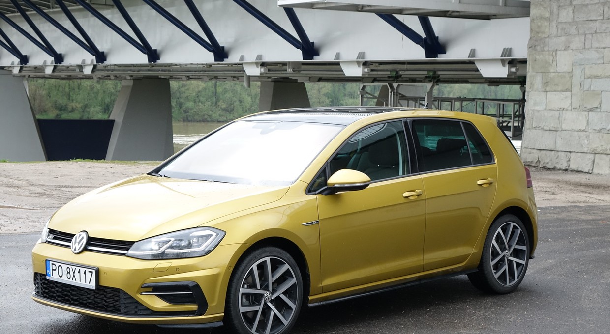 Volkswagen Golf 1.4 TSI R-Line - rozsądne auto do lansu? | TEST