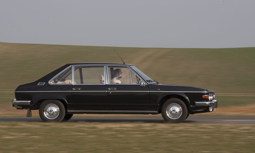 Tatra T613 - Limuzyna towarzyszy z Czechosłowacji