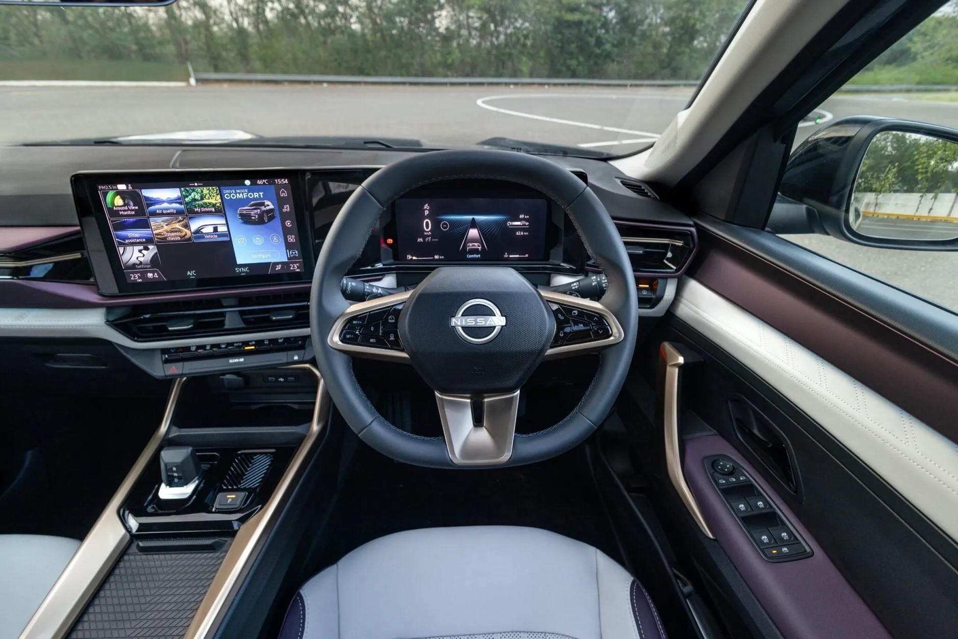 Nissan Tekton