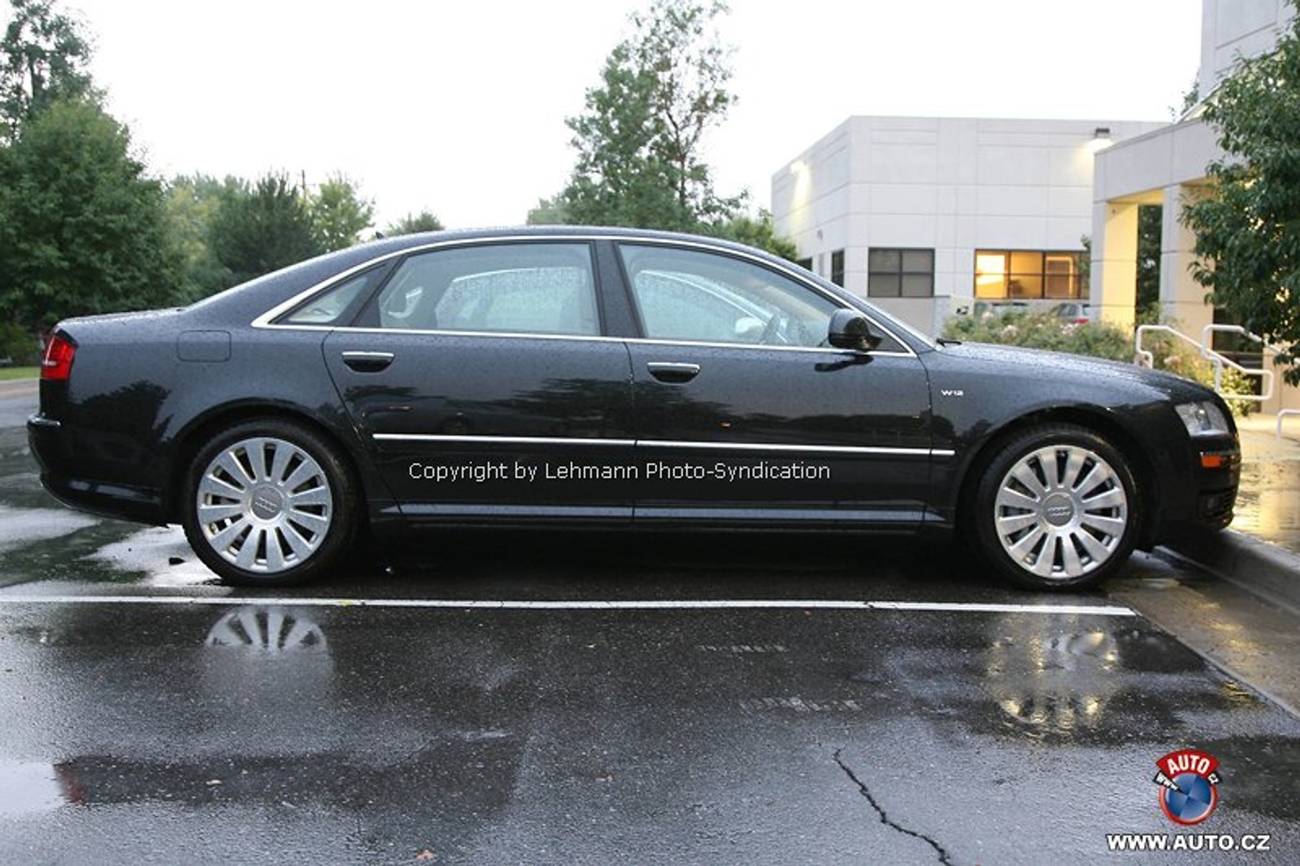 Zdjęcia szpiegowskie: Innowacje Audi A8 odkryte w USA