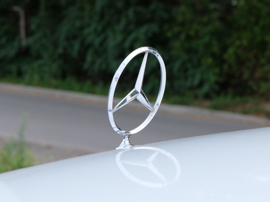 Mercedes W124 200D