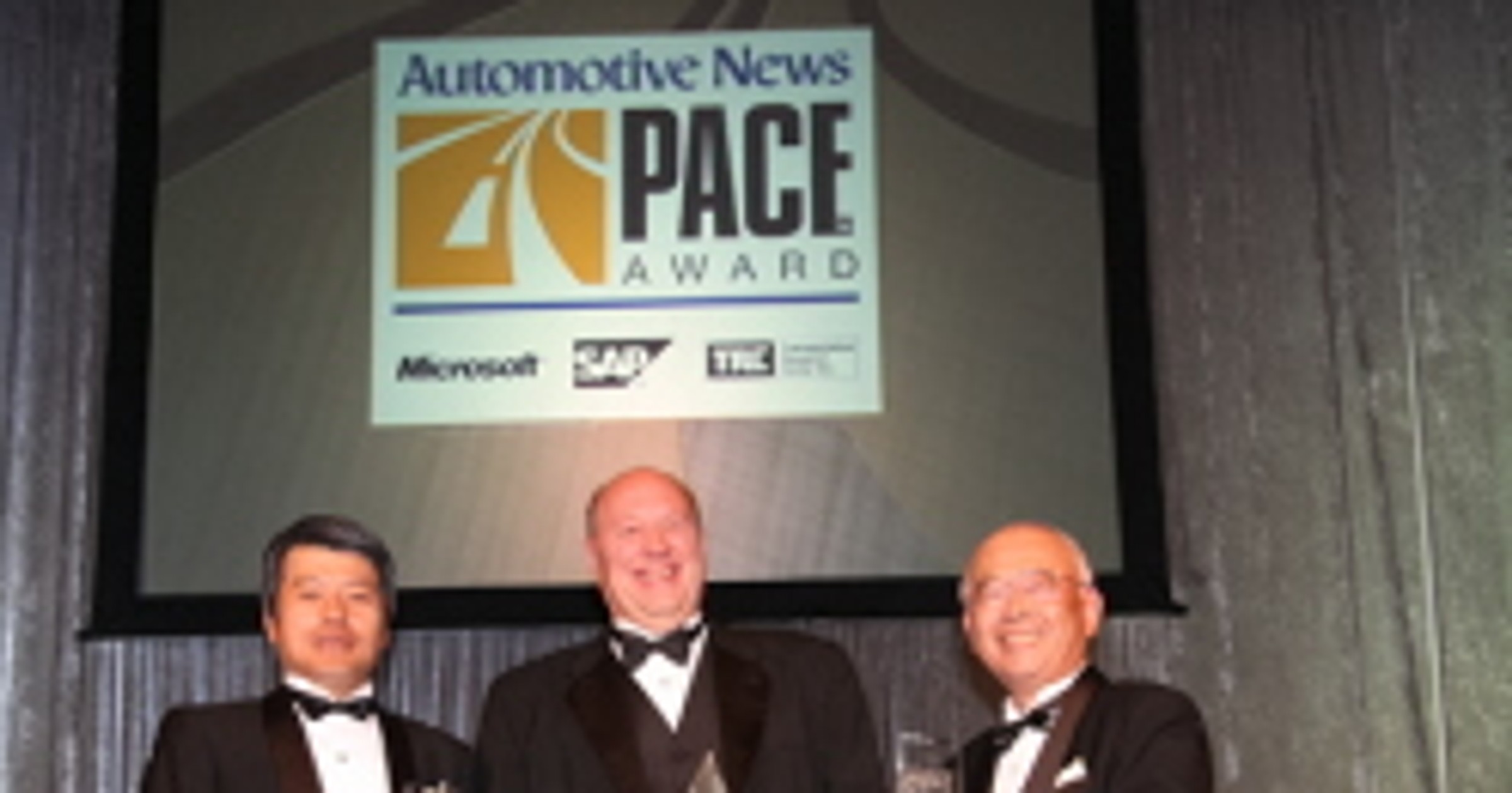 Nissan: nagroda PACE 2008 za technologię AVM