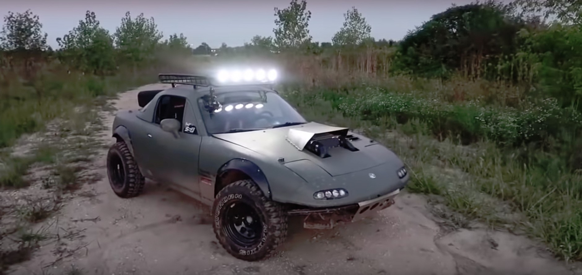 Mazda/Miata MX-3 w wersji terenowej