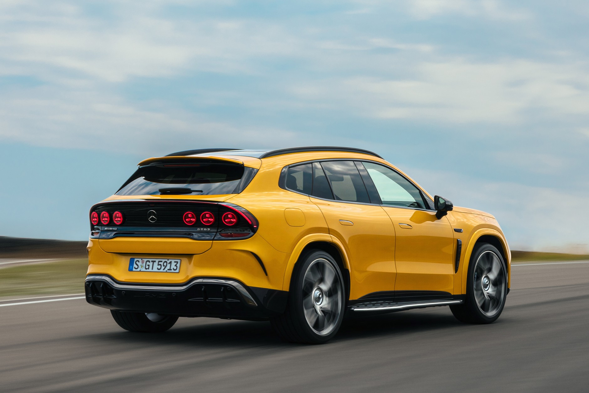 Mercedes-AMG GT SUV 2026