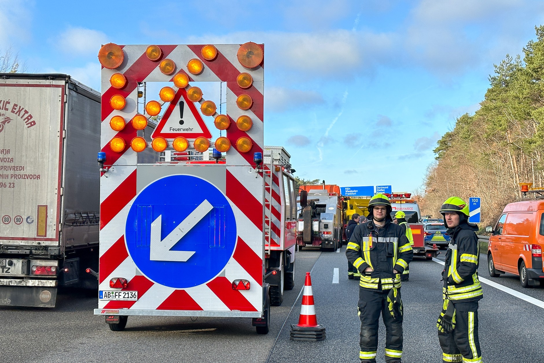 90 minut trwała akcja ratunkowa po wypadku, do którego doszło na niemieckiej autostradzie A3