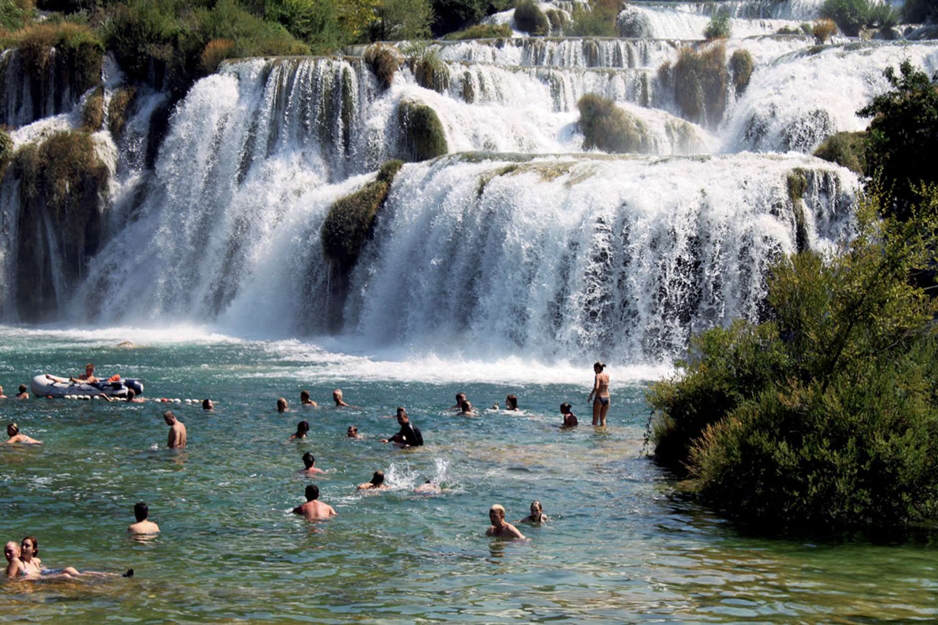 Nissan X-Trail: pojazd idealny na wakacje