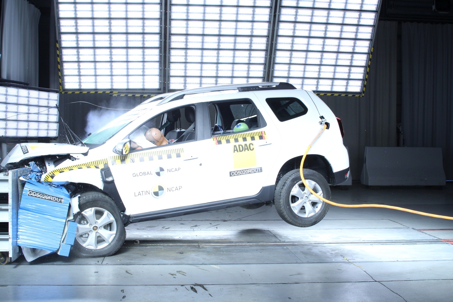 Test zderzeniowy Latin NCAP - Renault Duster