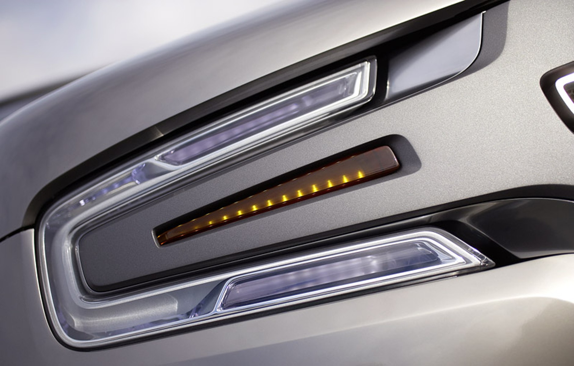 Detroit 2008: Ford Explorer America - oszczędniejszy olbrzym