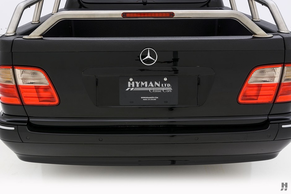 Mercedes E320 pikap