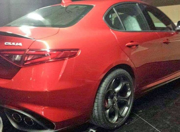 Alfa Romeo Giulia - szpieg przed premierą