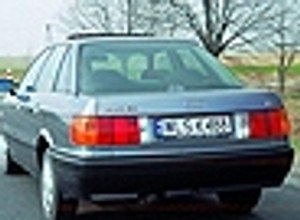 Audi 80 1.8 - Małe, ciasne, ale Audi
