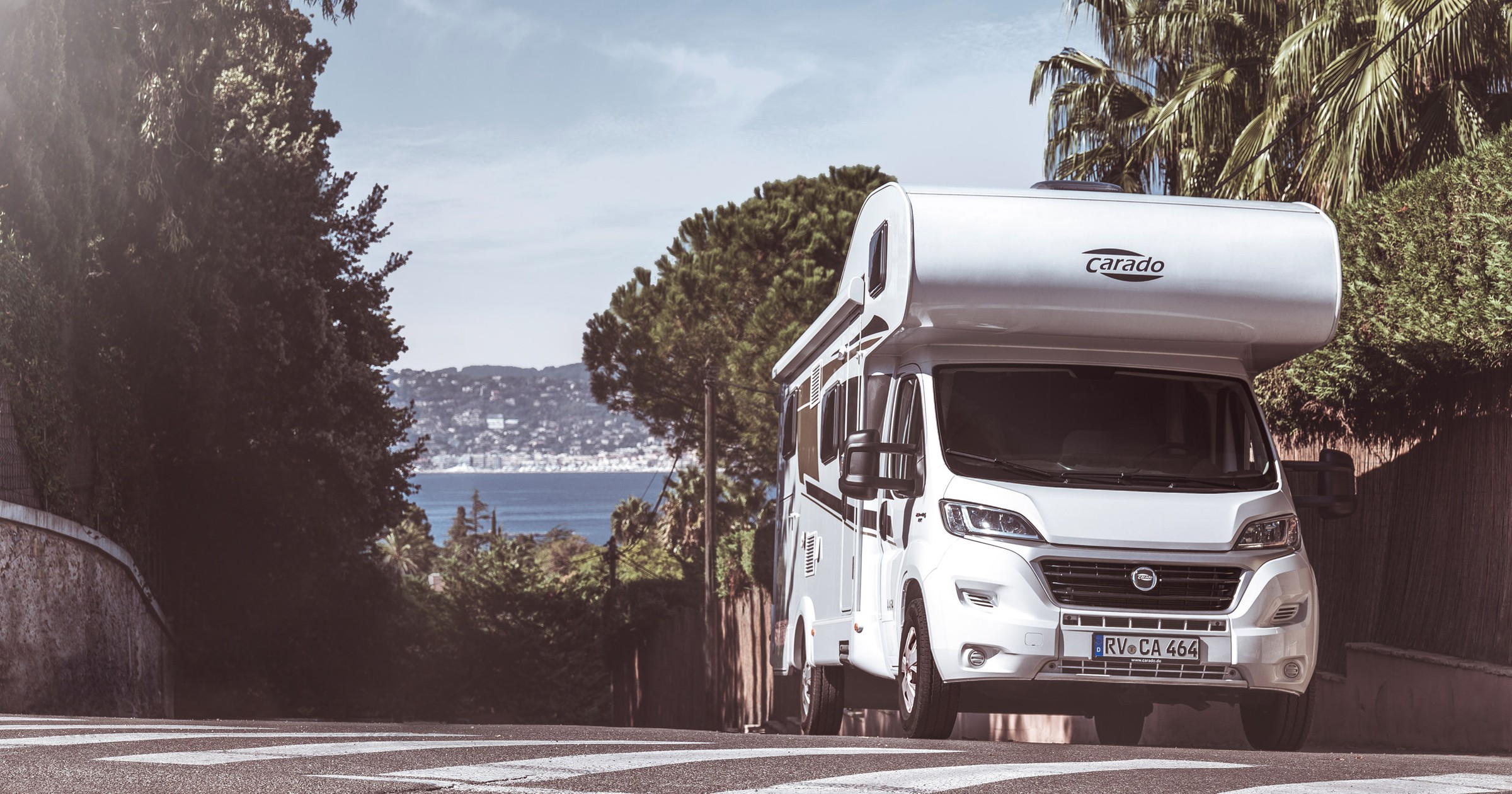 Carado Overcab A464