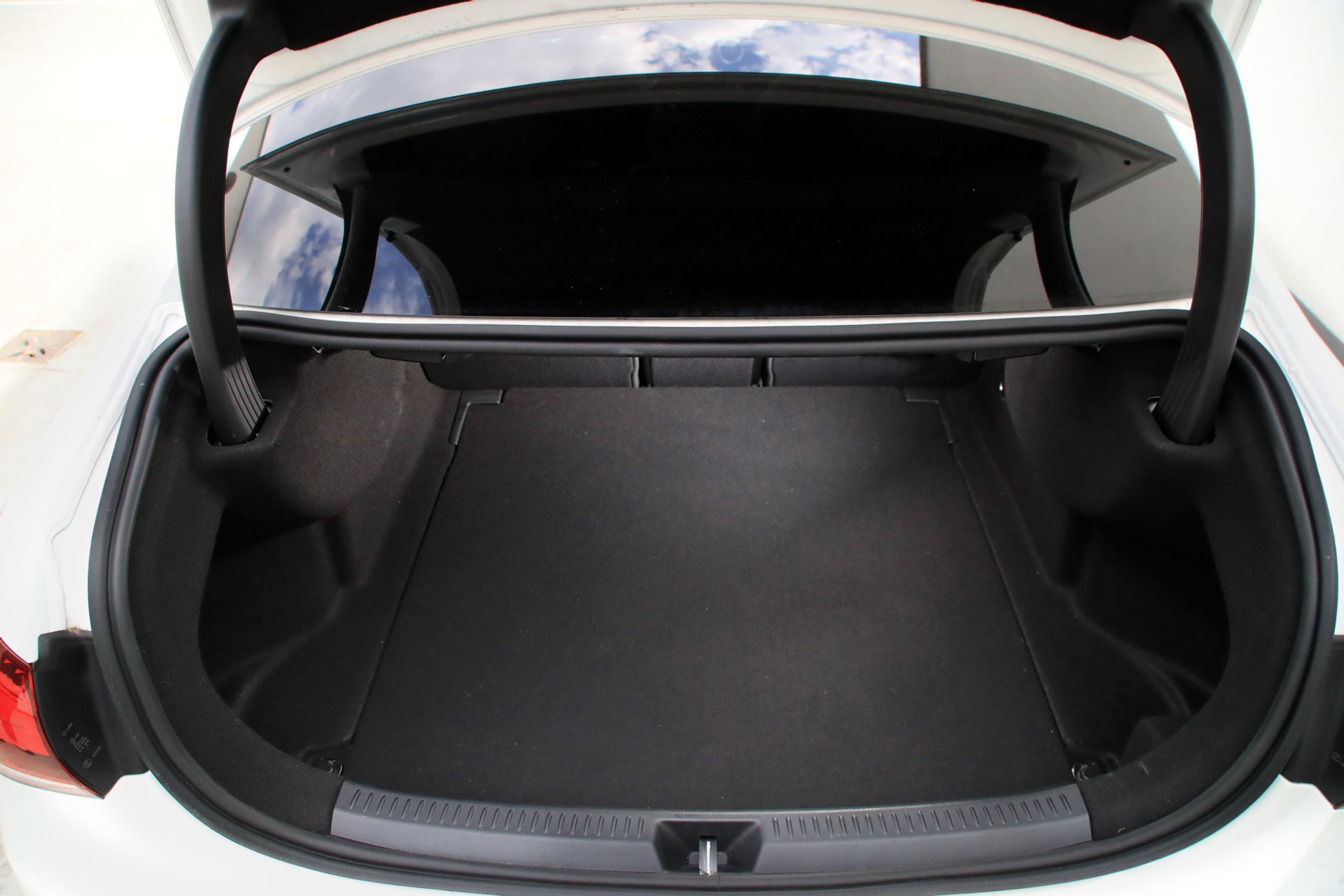 Mercedes A 180d – mała limuzyna