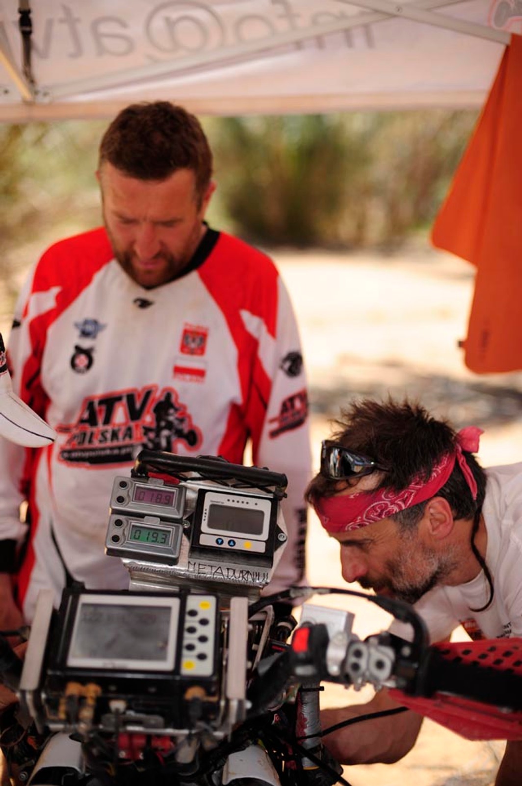 Rajd Tunezji 2010: Rafał Sonik wśród światowej elity (6. etap)