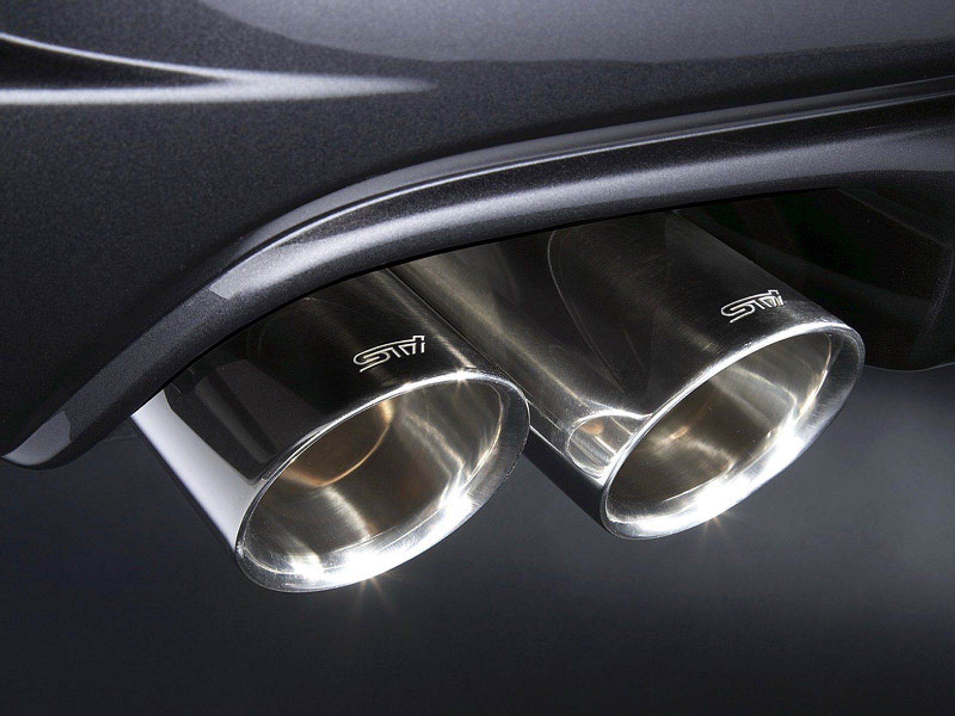 Subaru Legacy STI: niedostępny smakołyk