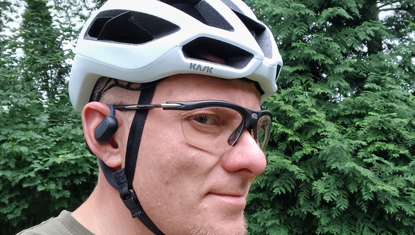 Testowałem słuchawki dla rowerzysty, pieszego i... kierowcy
