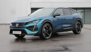 Połączenie limuzyny, kombi i SUV-a - taki jest nowy Peugeot 408