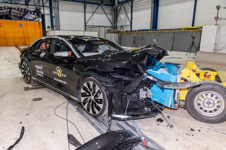 Crash-test: Lucid Air