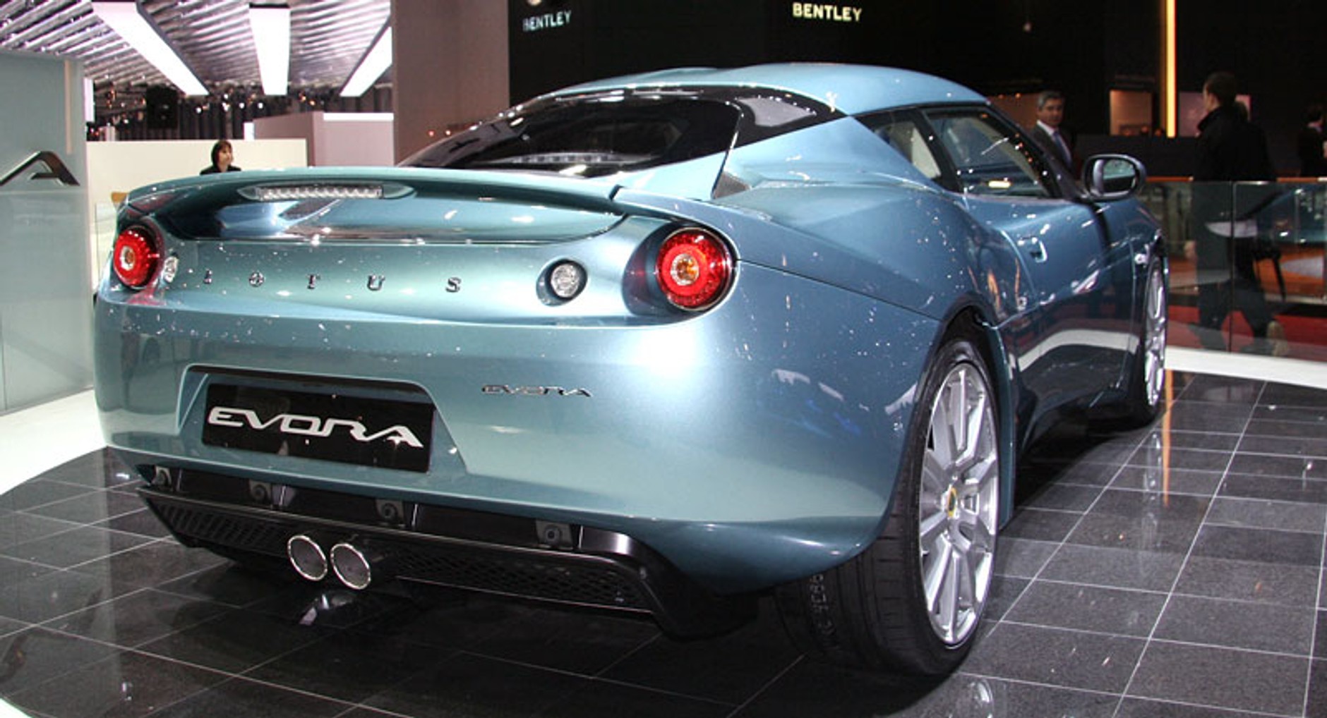 Genewa 2009: parada sportu i tuningu (fotogaleria)