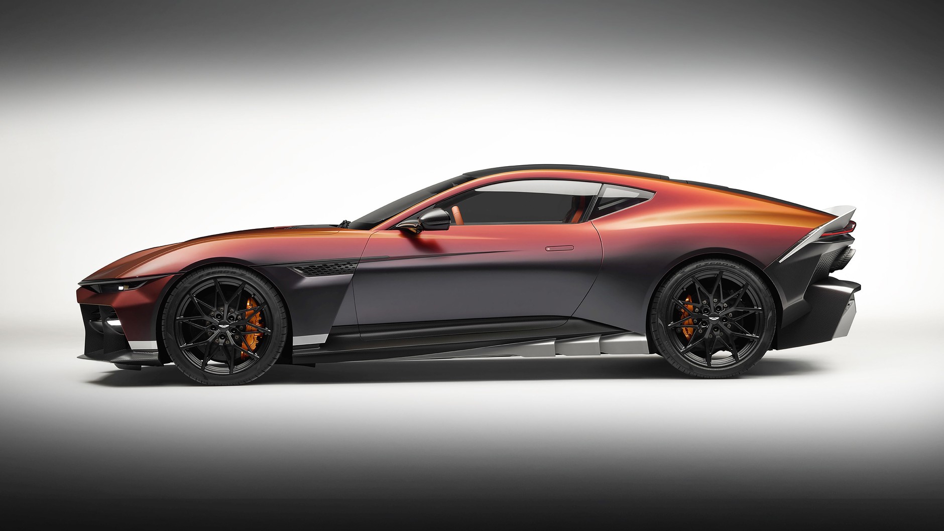 Aston Martin Valen 2026