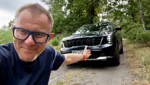 Jeździłem Kią Sorento w hybrydzie. Zaskakujące auto