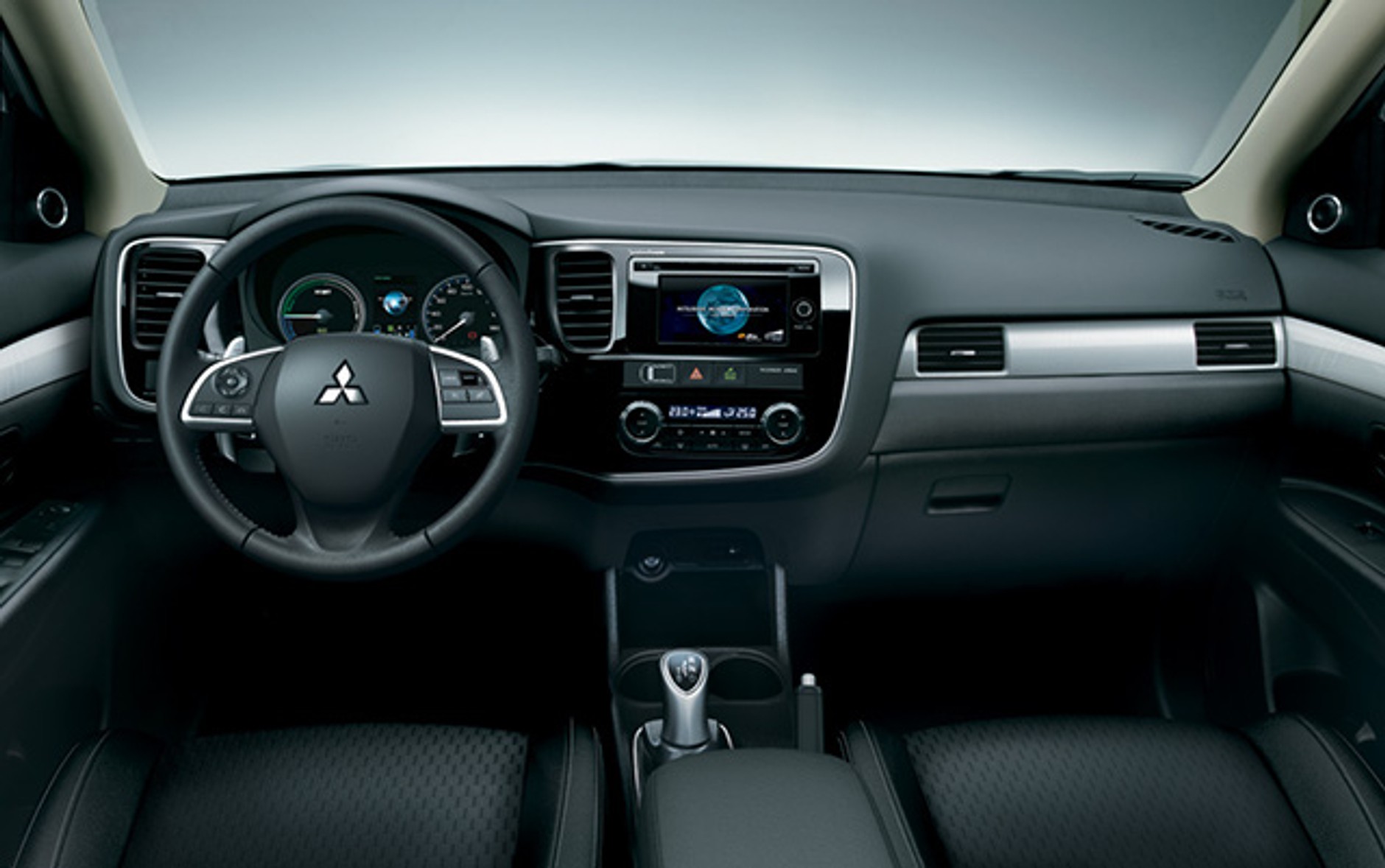 Mitsubishi Outlander PHEV: elektryczna rewolucja