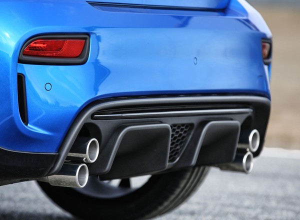 Słynna włoska firma rozważa powrót do silnika spalinowego. Czy pomoc przyjdzie z Polski?