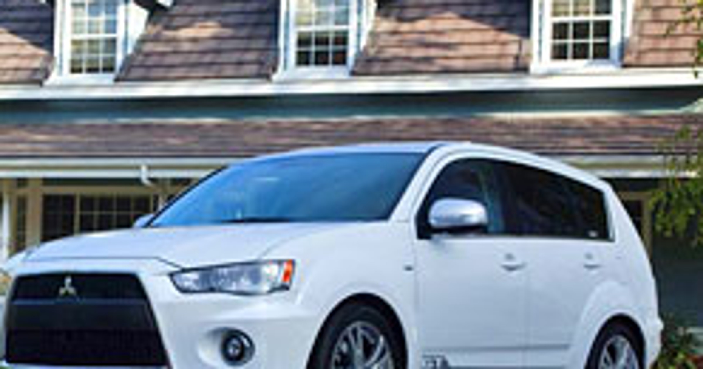 Mitsubishi Outlander GT – koncept w stylu Lancera Evo