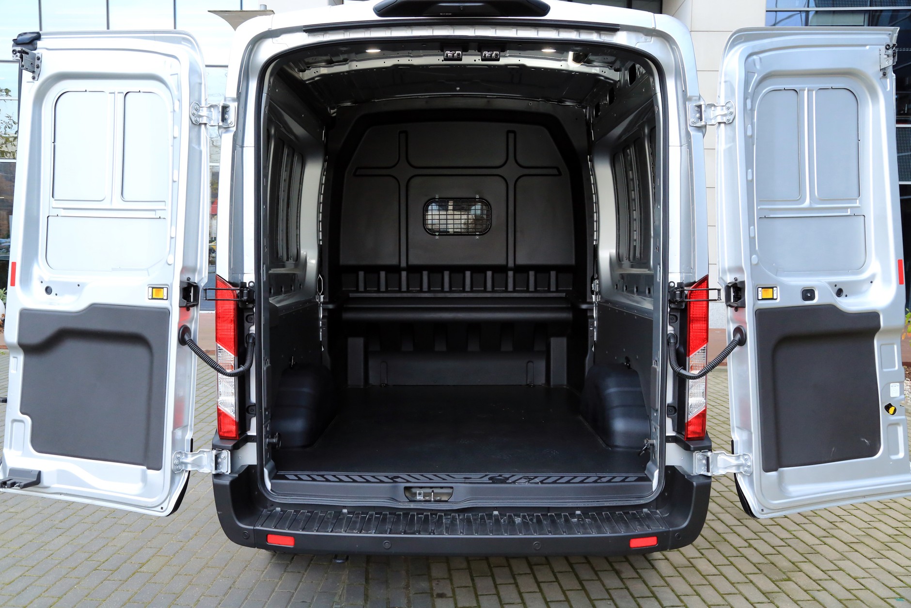 Ford Transit Trail – w bojowej odmianie