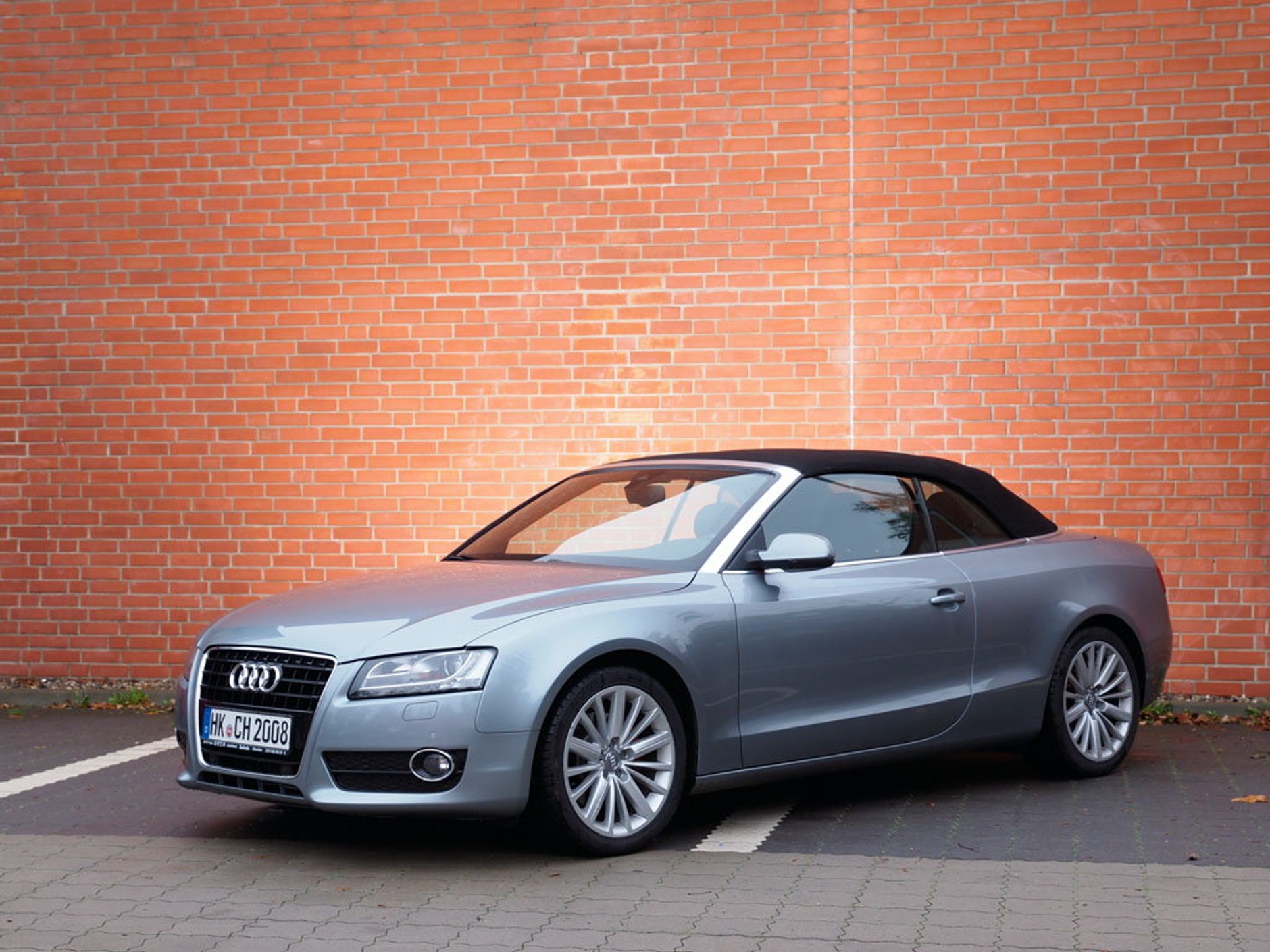 Jak szybko i tanio zmienić kolor auta?