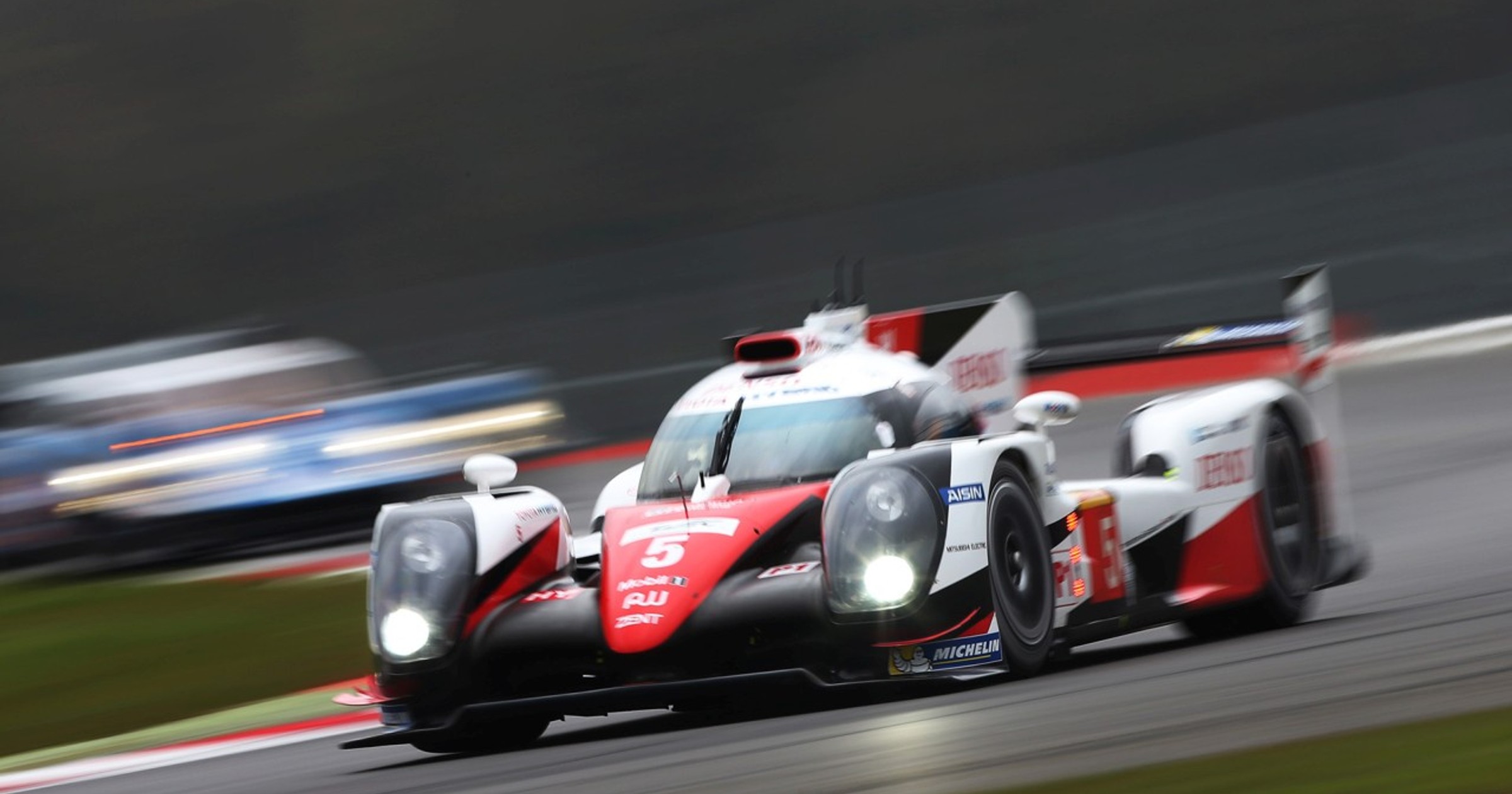 Toyota TS050 Hybrid w nowej specyfikacji na Nürburgring