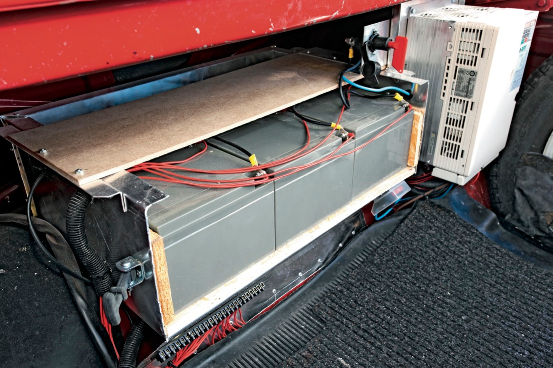 Elektryczne Volvo 142