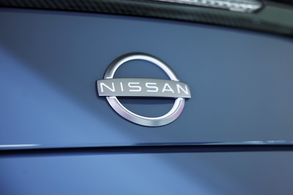 Logo Nissana