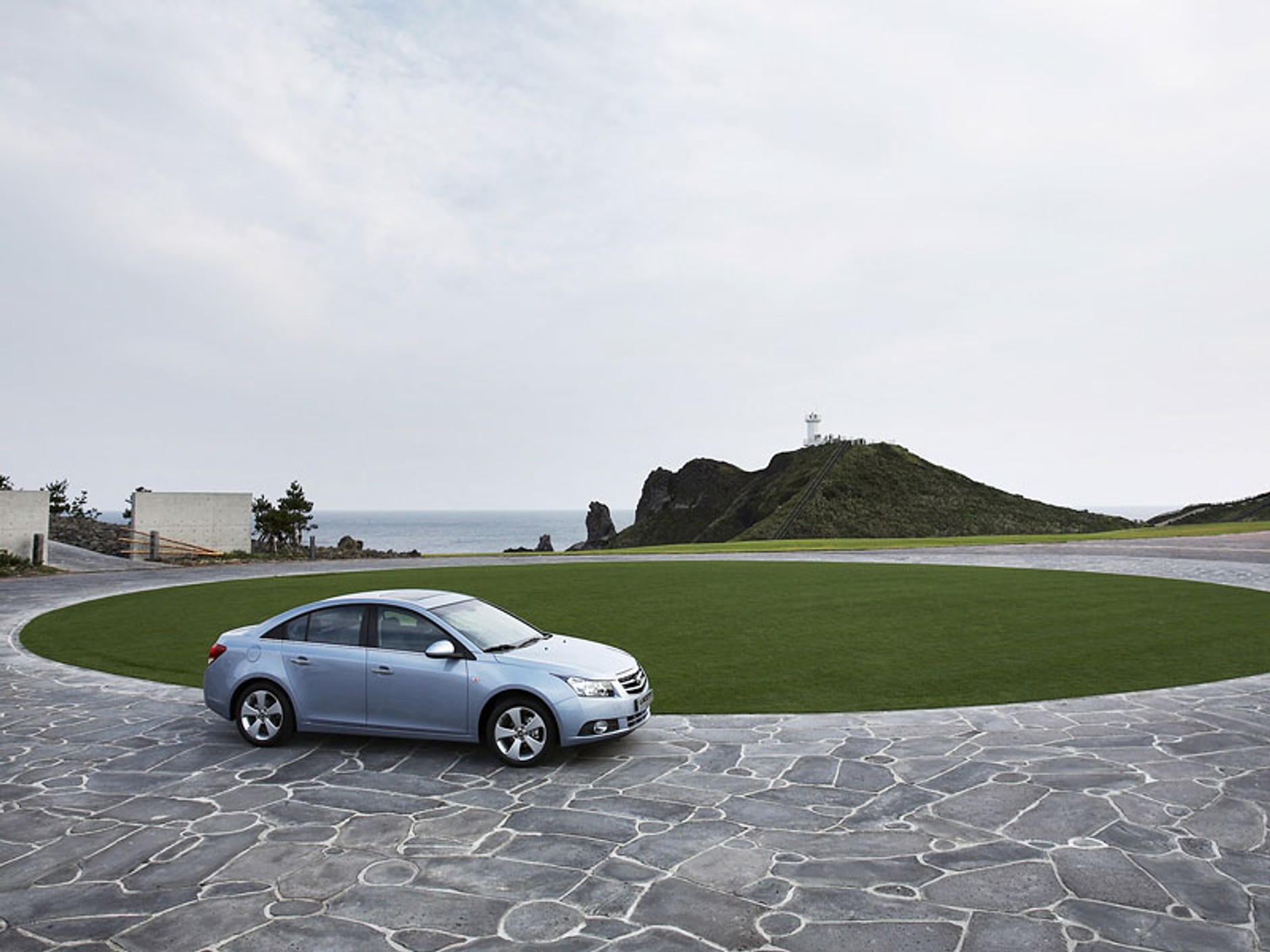 Chevrolet Cruze jest już sprzedawany w Korei (fotogaleria)