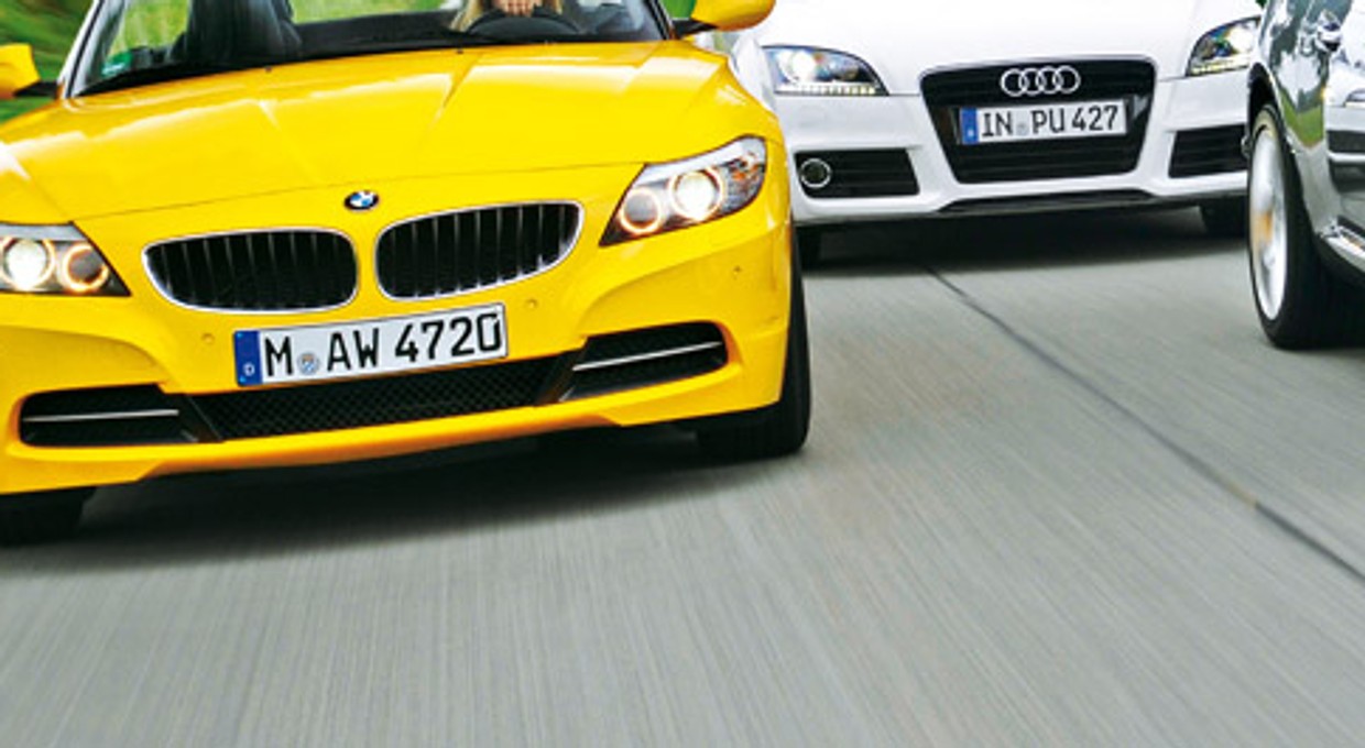 Mercedes SLK kontra BMW Z4 i Audi TT Roadster: sprawdziliśmy, czy ten Mercedes nadal budzi emocje?