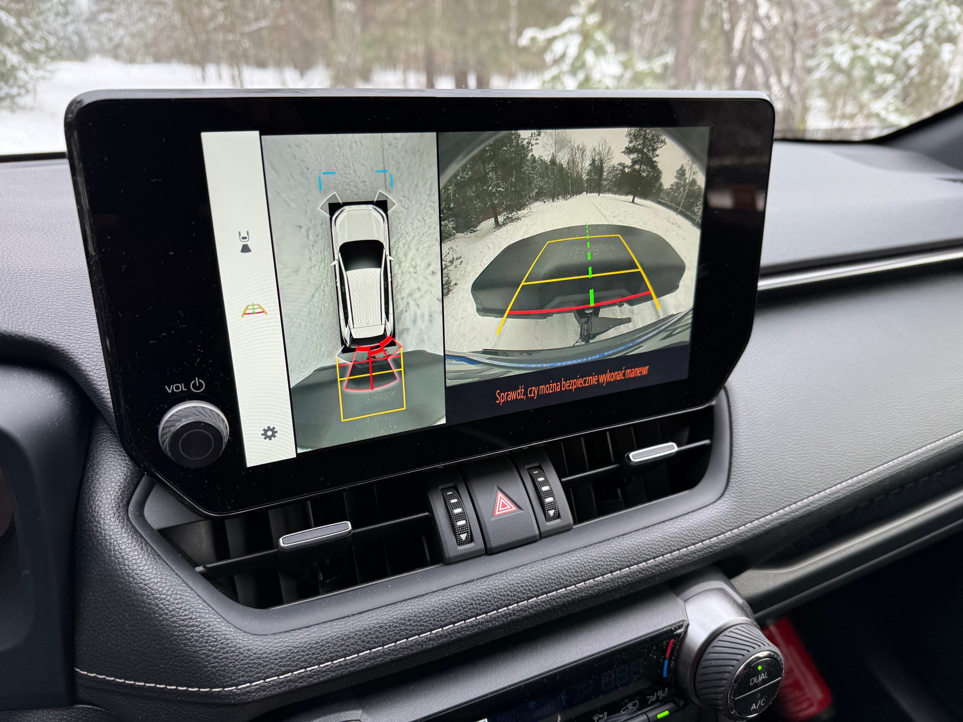 Box na hak Thule Arcos XL