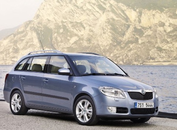 Nowa Fabia czy używany Golf?