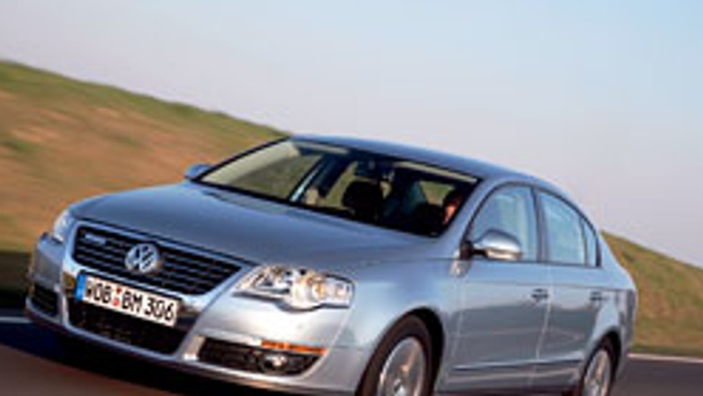Paryż 2008: Volkswagen Passat BlueMotion II - 4,1 l/100 km, zasięg 1700 km i Euro 6