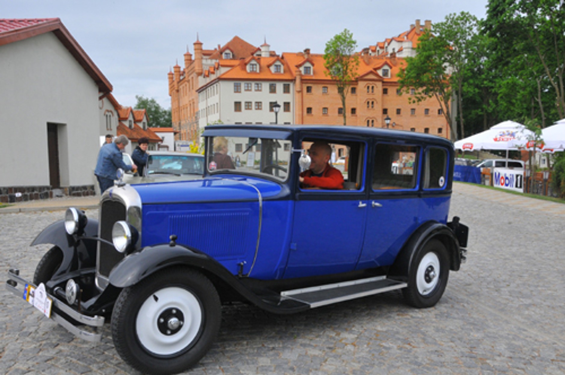 VII Zlot zabytkowych Mercedesów - Gwiazdy w Rynie
