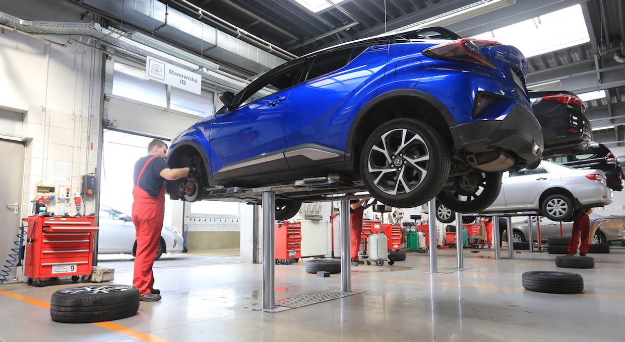 Ten używany crossover Toyoty imponuje mechanikom. Wzięliśmy go na warsztat. Oto ocena