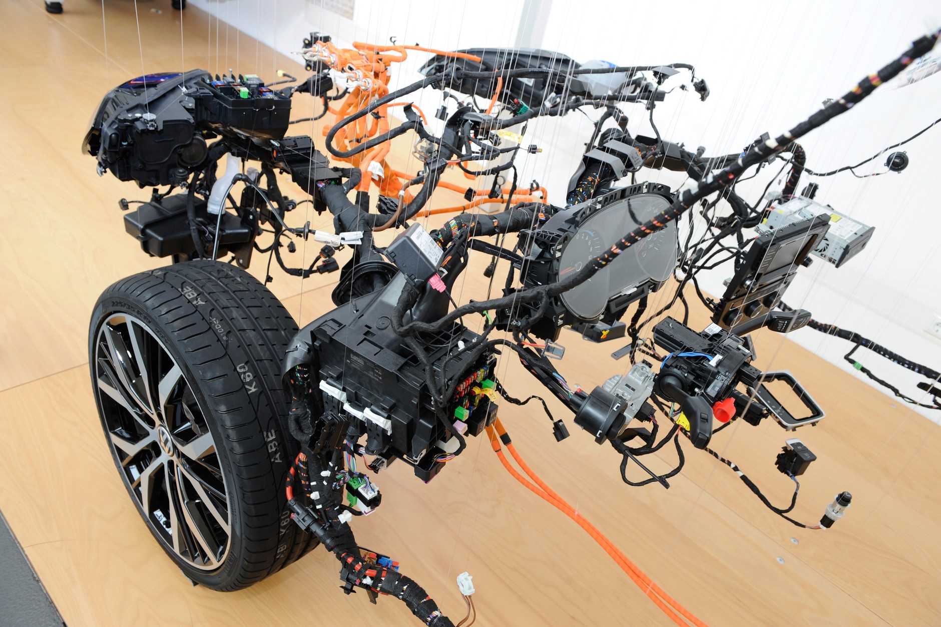 Instalacja elektryczna w samochodzie