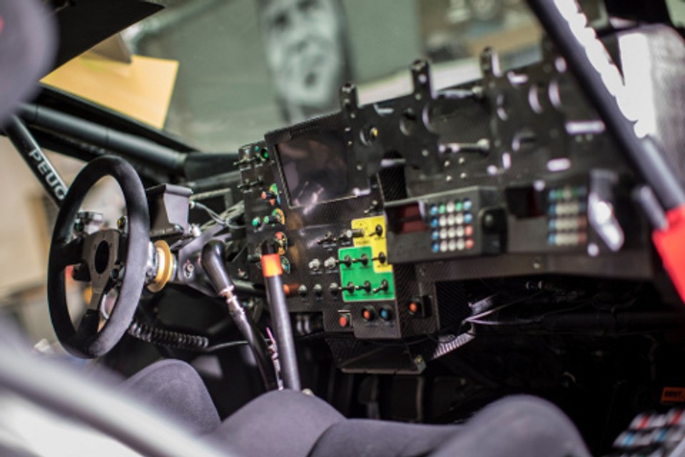 Peugeot 3008 DKR Maxi