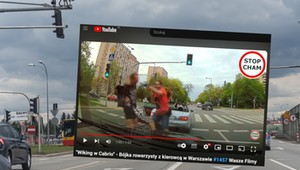 Kierowca auta popełnił błąd, rowerzysta nie odpuścił. Kłótnia zakończona bójką w centrum Warszawy [WIDEO]